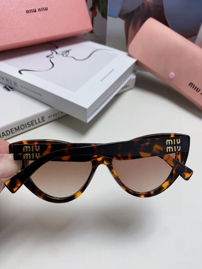 MIU MIU GLIMPSE CAT EYE SUNGLASSES 555885 IN HAVANA ACETATE