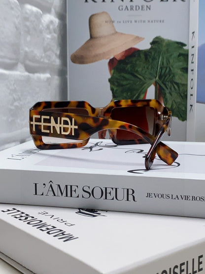 FENDI EMBOSSED LOGO DIAGONAL RECTANGULAR SUNGLASSES 563312 IN ACETATE