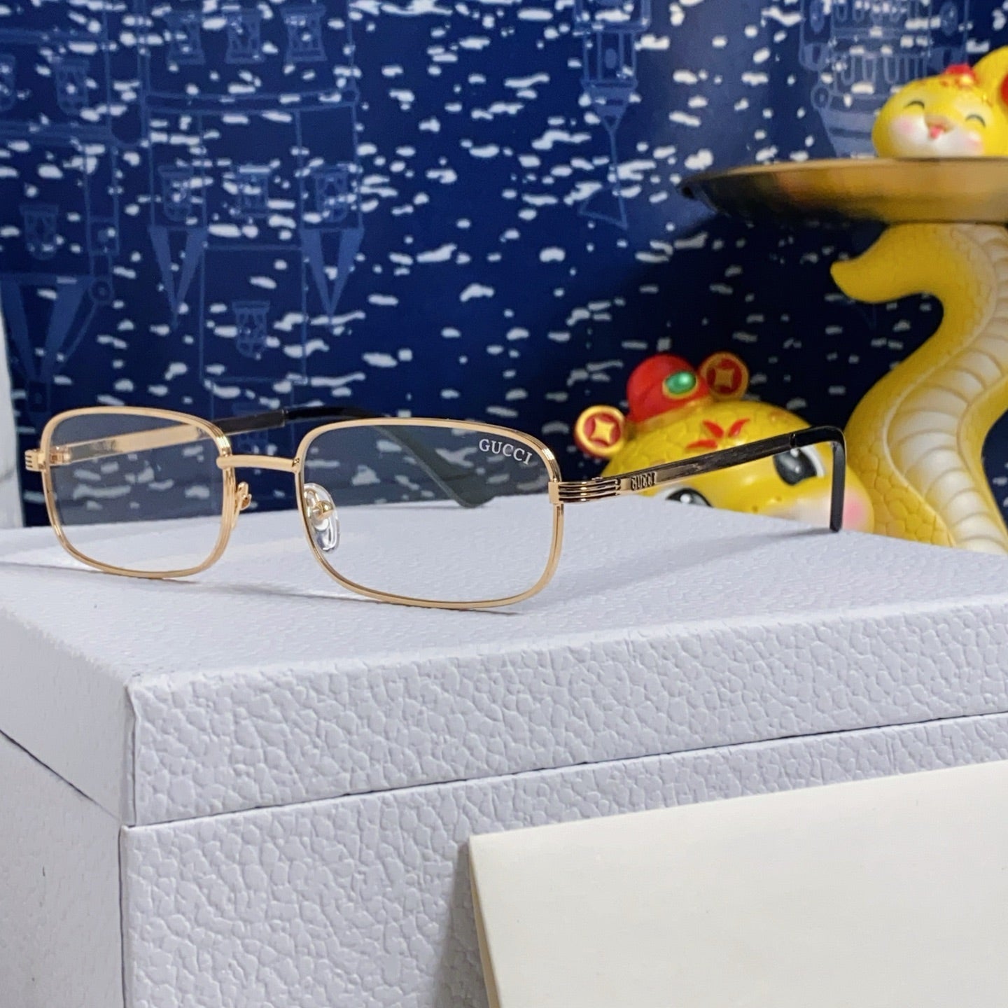 GUCCI RECTANGULAR FRAME SUNGLASSES GG1457S IN METAL