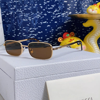 GUCCI RECTANGULAR FRAME SUNGLASSES GG1457S IN METAL