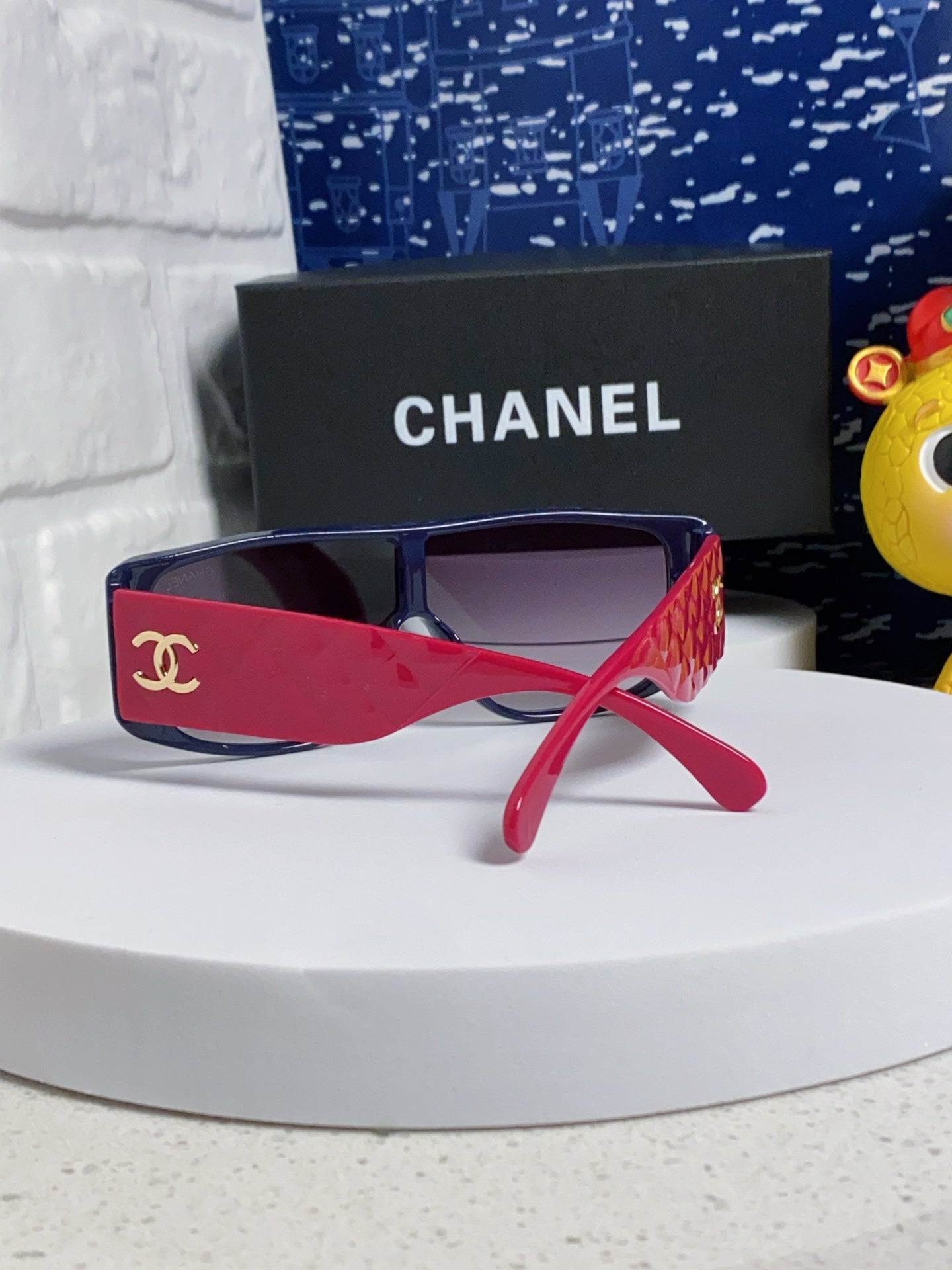 CHANEL SQUARE SUNGLASSES 641780 IN BLUE ACETATE PINK FRAME