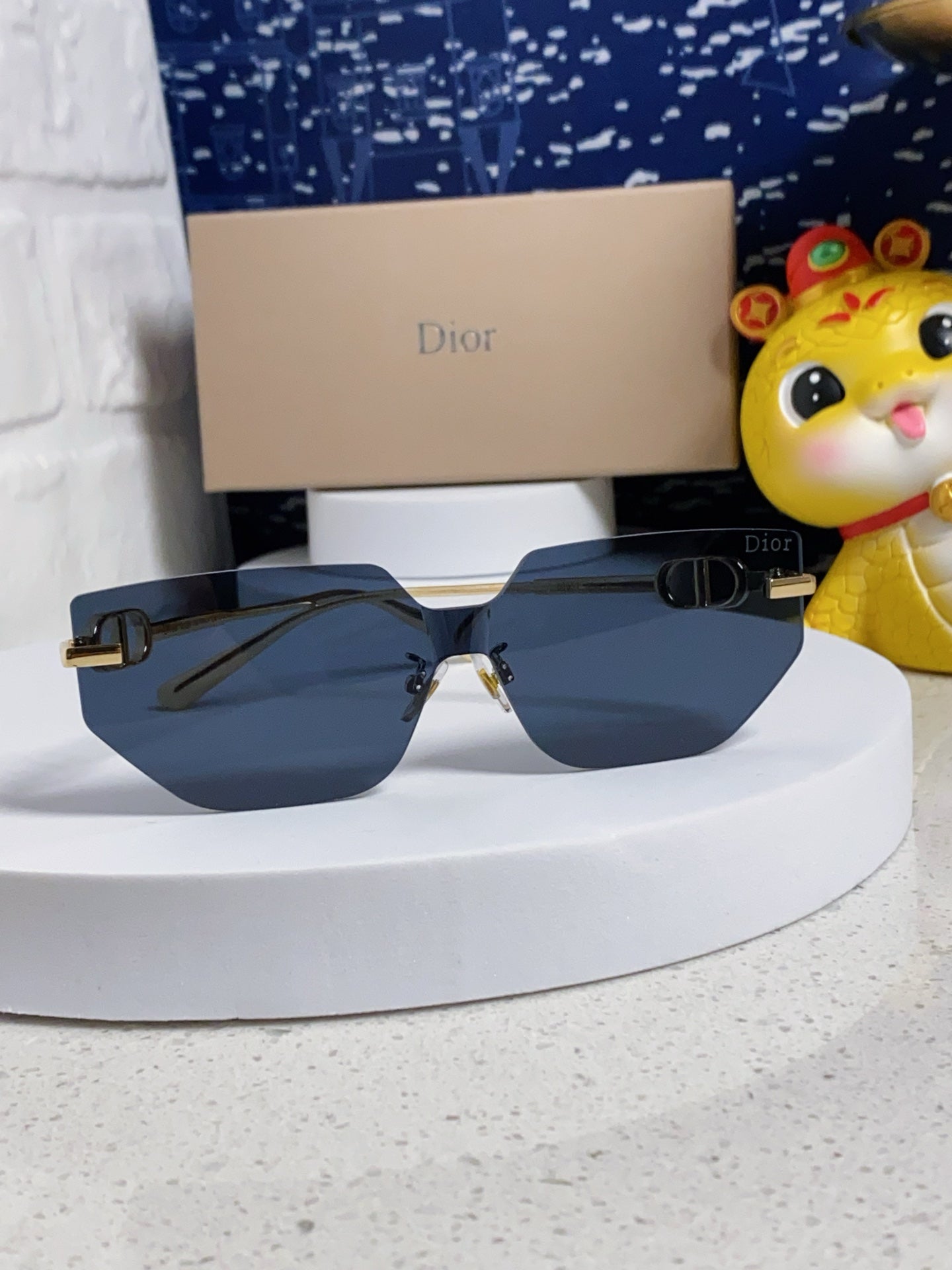 DIOR MONTAIGNE SUNGLASSES 563194 IN GOLD METAL GREY LENSES