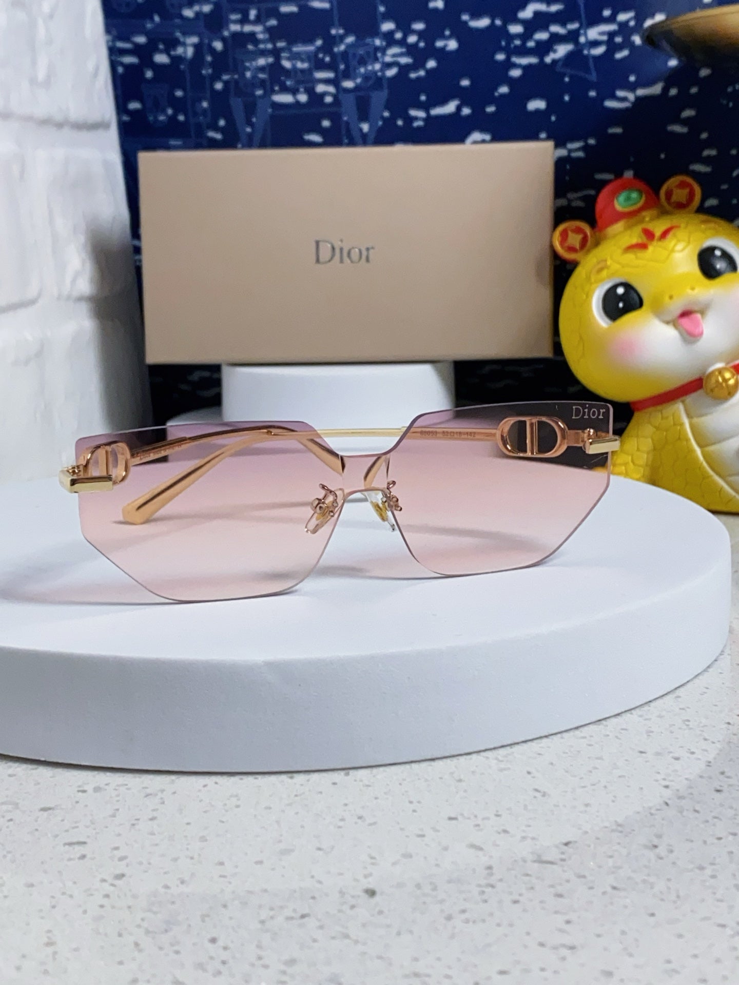 DIOR MONTAIGNE SUNGLASSES 563191 IN GOLD METAL PINK SMOKE LENSES