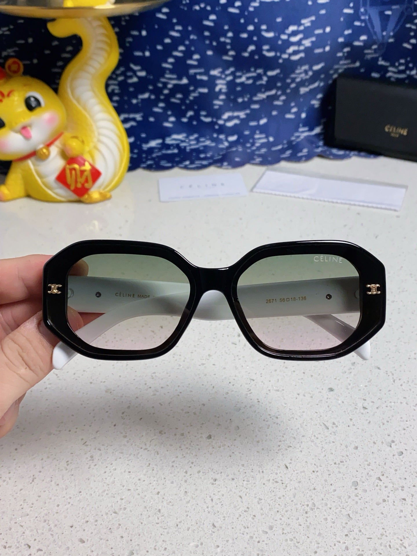 CELINE TRIOMPHE SQUARE SUNGLASSES 566739 IN BLACK AND WHITE ACETATE
