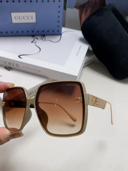 GUCCI SQUARE FRAME SUNGLASSES 567447 IN ACETATE