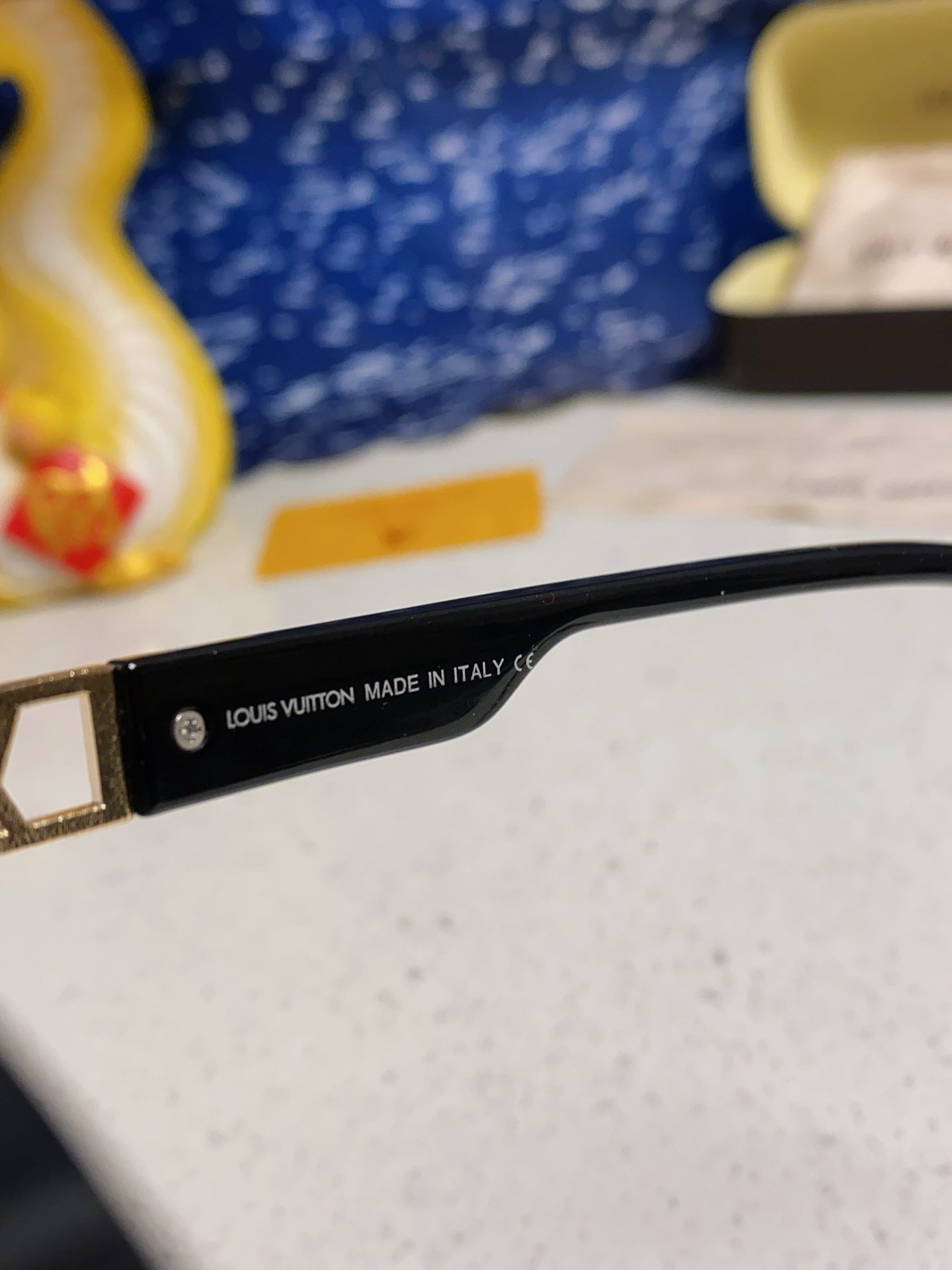 LOUIS VUITTON CAT EYE SUNGLASSES 567470 IN BLACK ACETATE GREY SMOKE LENS