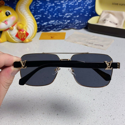 LOUIS VUITTON SIGNATURE SQUARE SUNGLASSES 567476 IN GOLD METAL BLACK LENSES