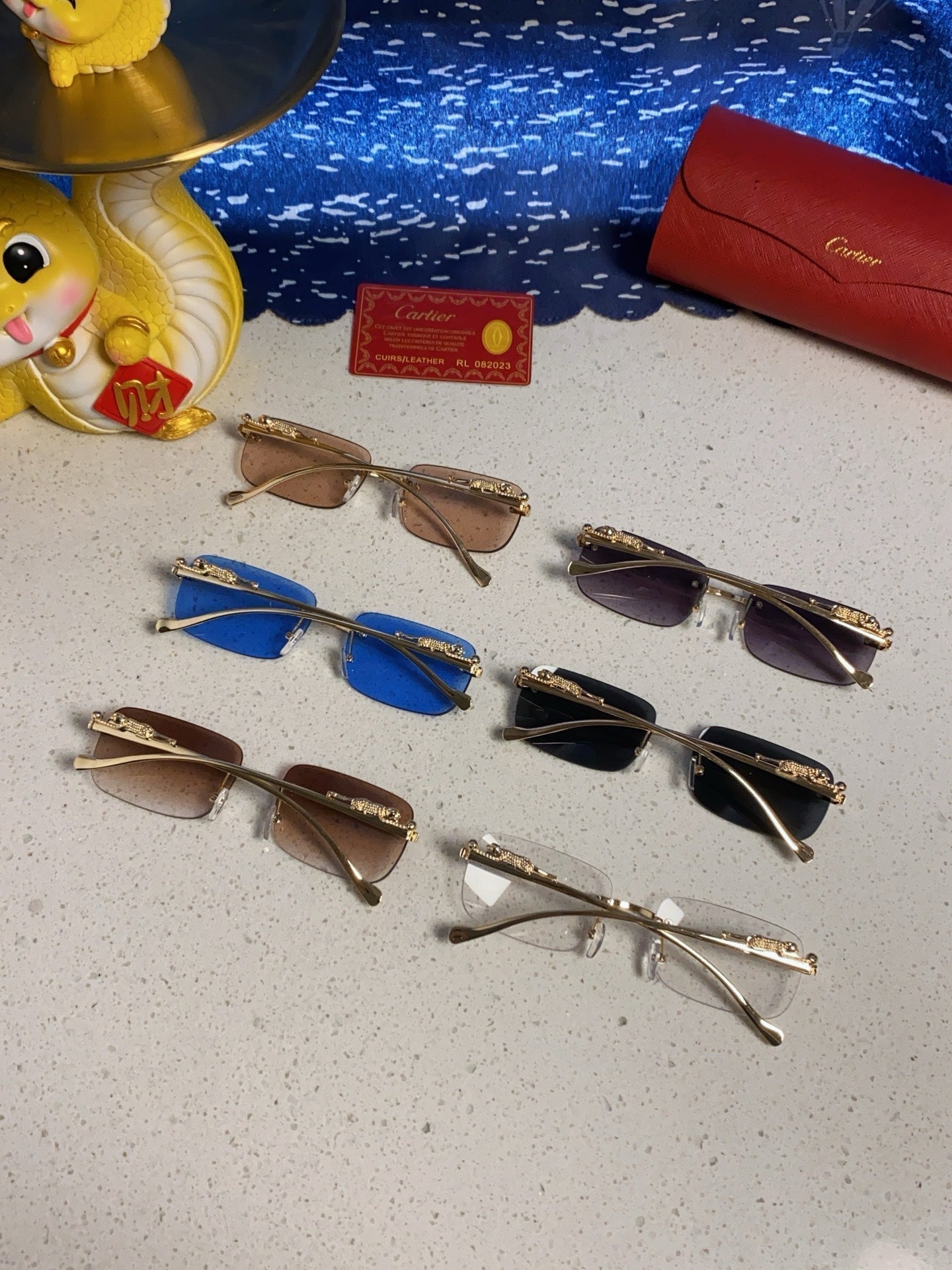 CARTIER PANTHÈRE RECTANGULAR FRAME SUNGLASSES 567503 IN METAL