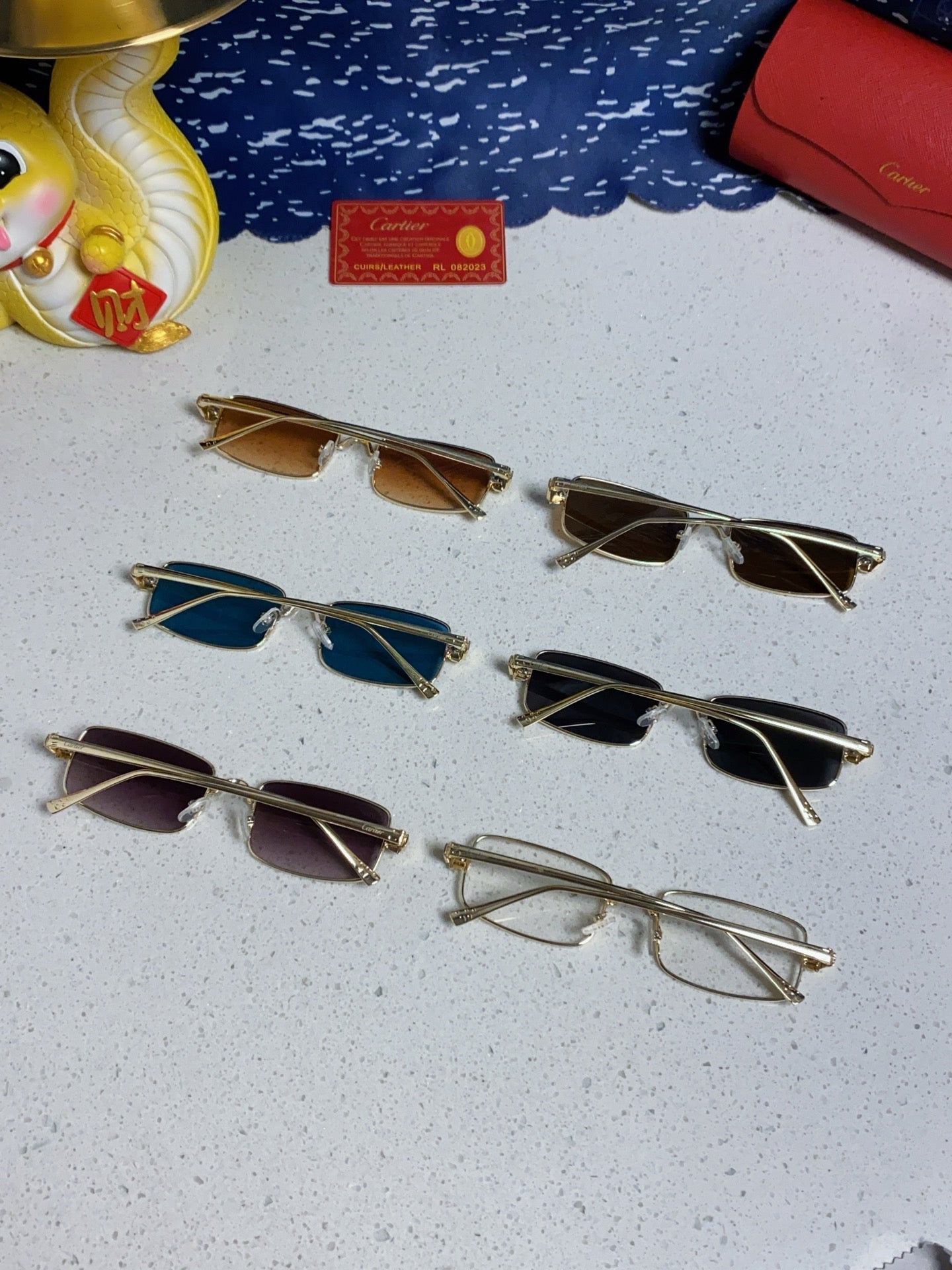 CARTIER SANTOS RECTANGULAR FRAME SUNGLASSES CT0473S IN METAL