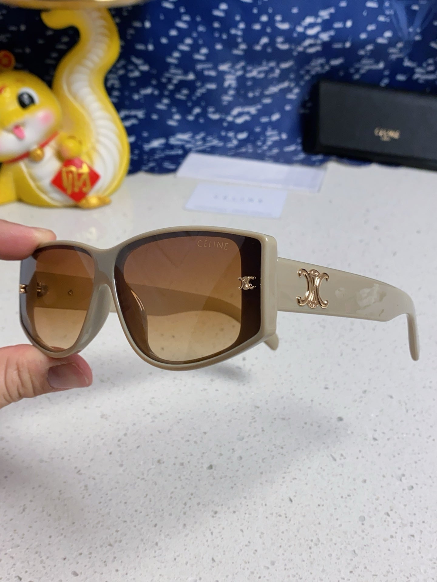 CELINE TRIOMPHE SUNGLASSES 533218 IN IVORY ACETATE CAMEL LENSES