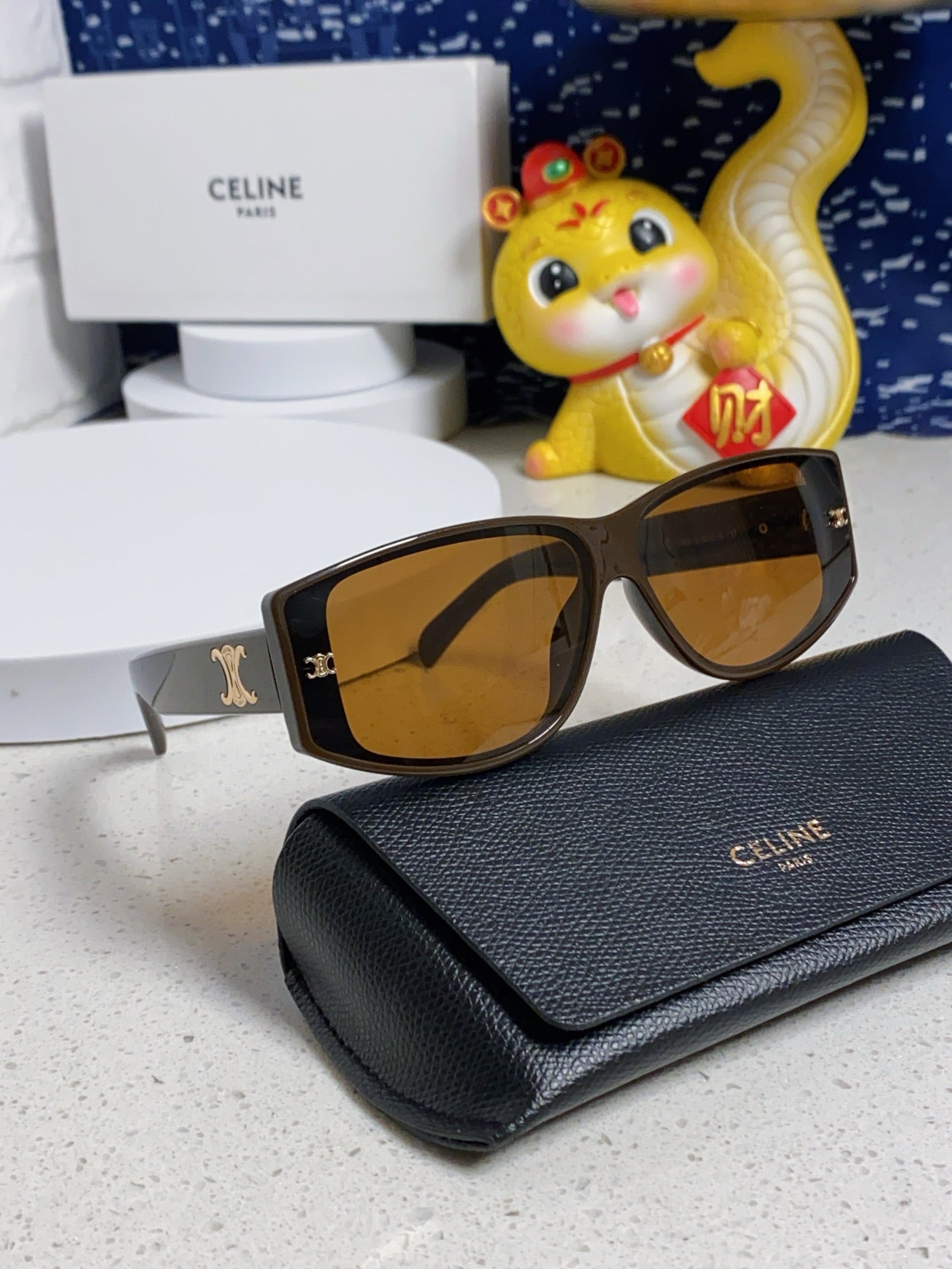 CELINE TRIOMPHE SUNGLASSES 533219 IN CARAMEL ACETATE