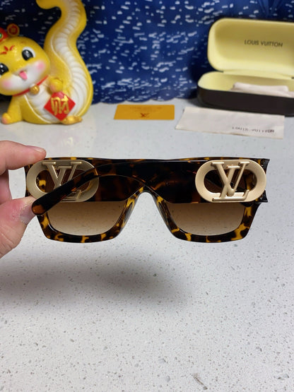 LOUIS VUITTON LINK SQUARE SUNGLASSES 570275 IN HAVANA ACETATE GOLD LOGO