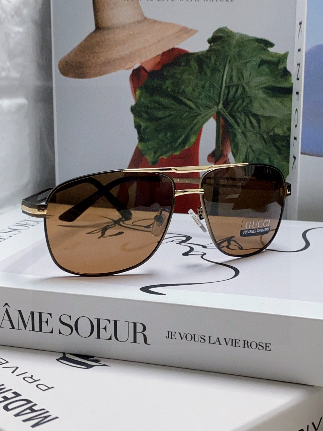 GUCCI NAVIGATOR FRAME SUNGLASSES 570256 IN METAL