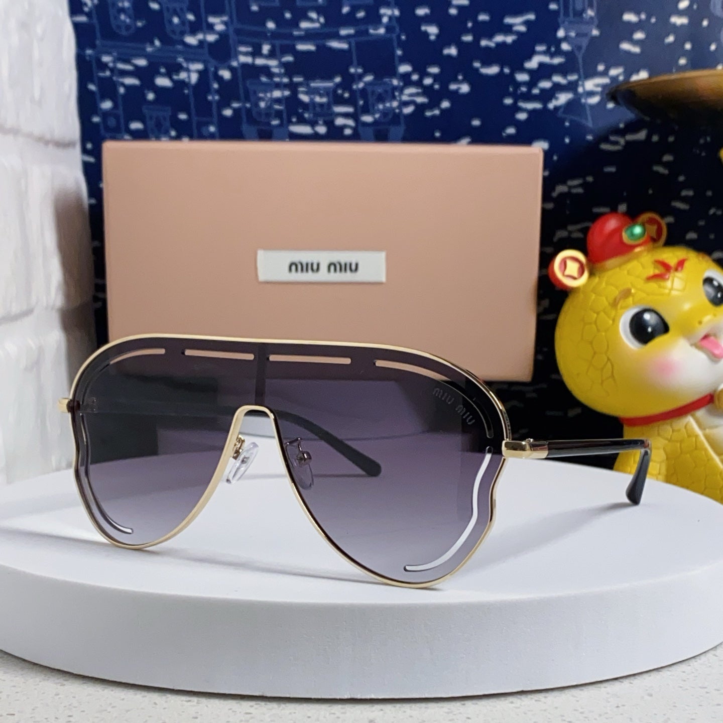 MIU MIU RUNWAY SUNGLASSES 571639 IN GOLD METAL GREY SMOKE LENSES