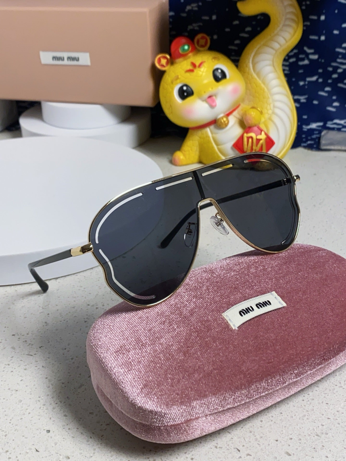 MIU MIU RUNWAY SUNGLASSES 571640 IN BLACK METAL BLACK LENSES