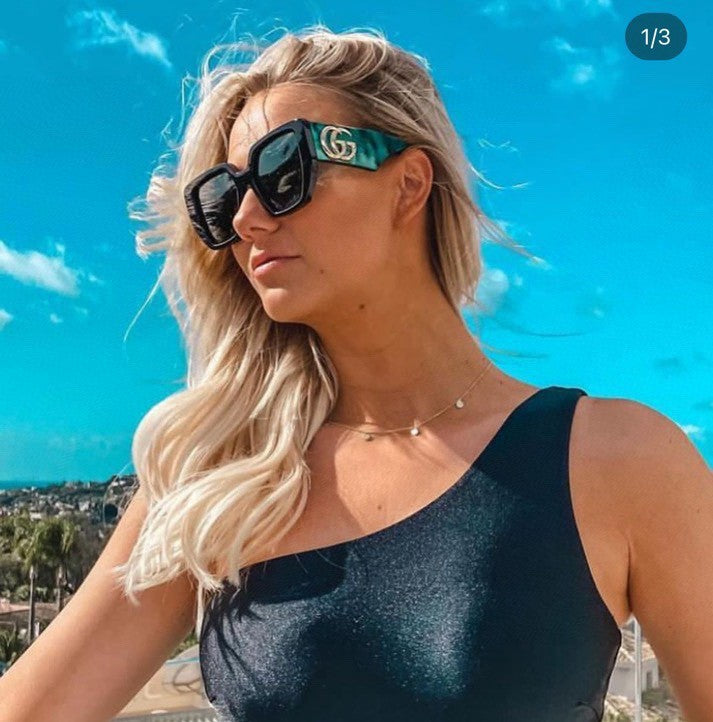 GUCCI SQUARE FRAME SUNGLASSES 573303 IN ACETATE EMBOSSED LOGO