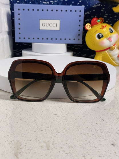 GUCCI SQUARE FRAME SUNGLASSES 573309 IN ACETATE EMBOSSED LOGO