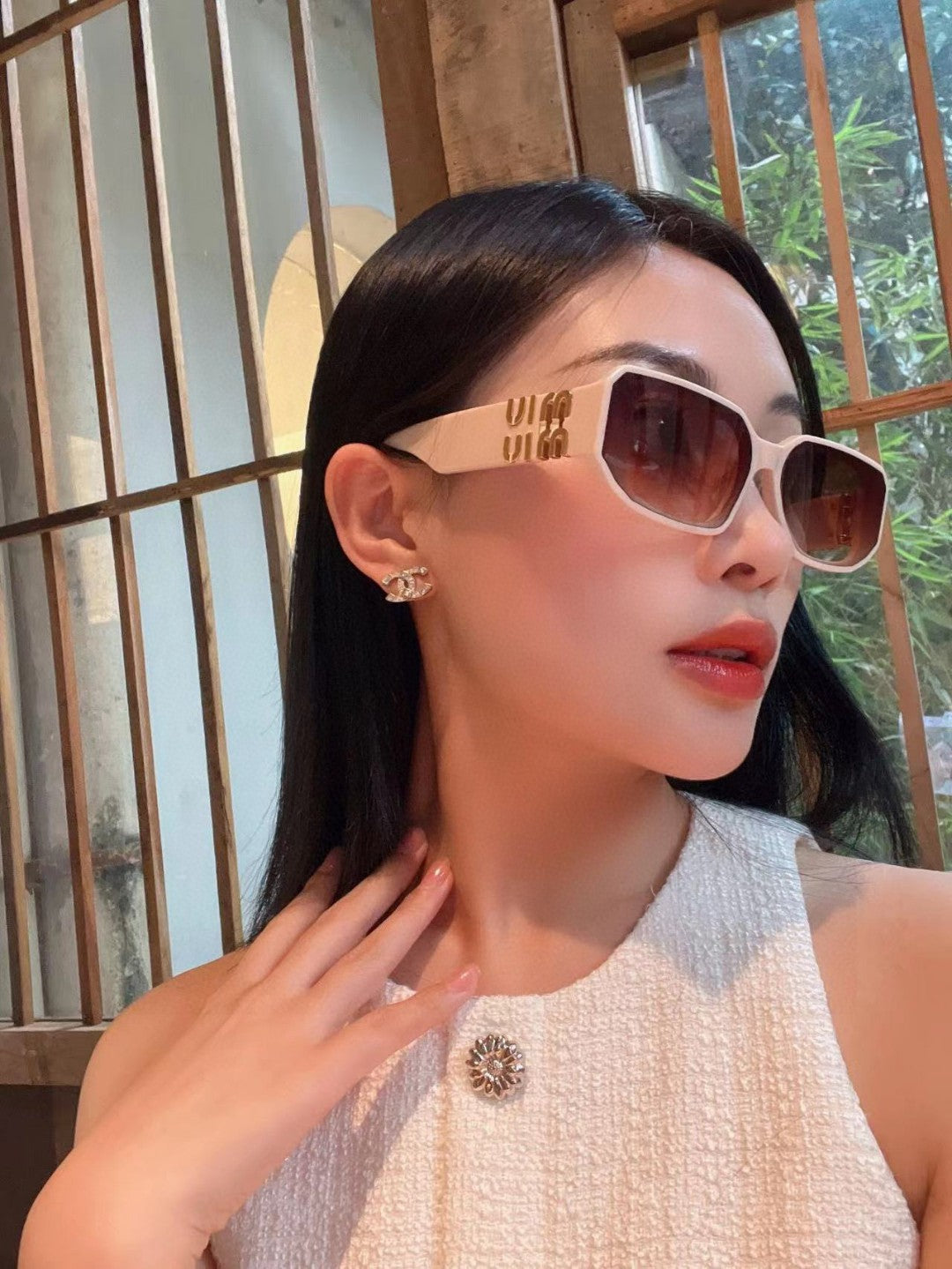 MIU MIU GLIMPSE SUNGLASSES 576819 IN WHITE ACETATE