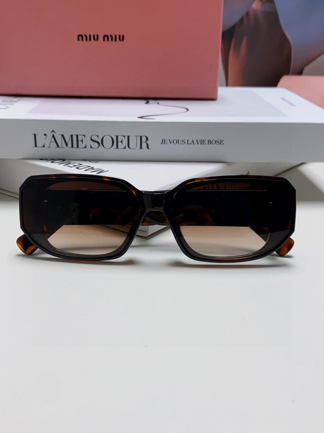 MIU MIU GLIMPSE SUNGLASSES 576820 IN HAVANA ACETATE