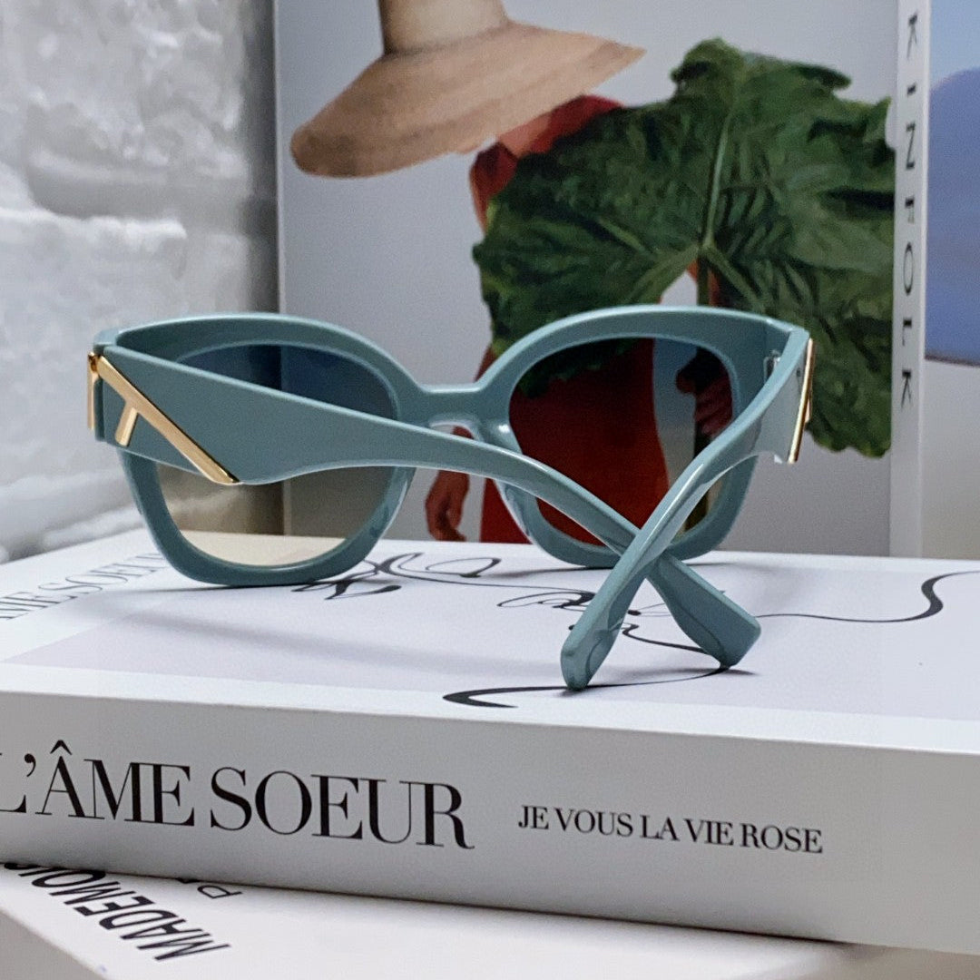FENDI ROMA SQUARE FRAME SUNGLASSES 542083 IN ACETATE