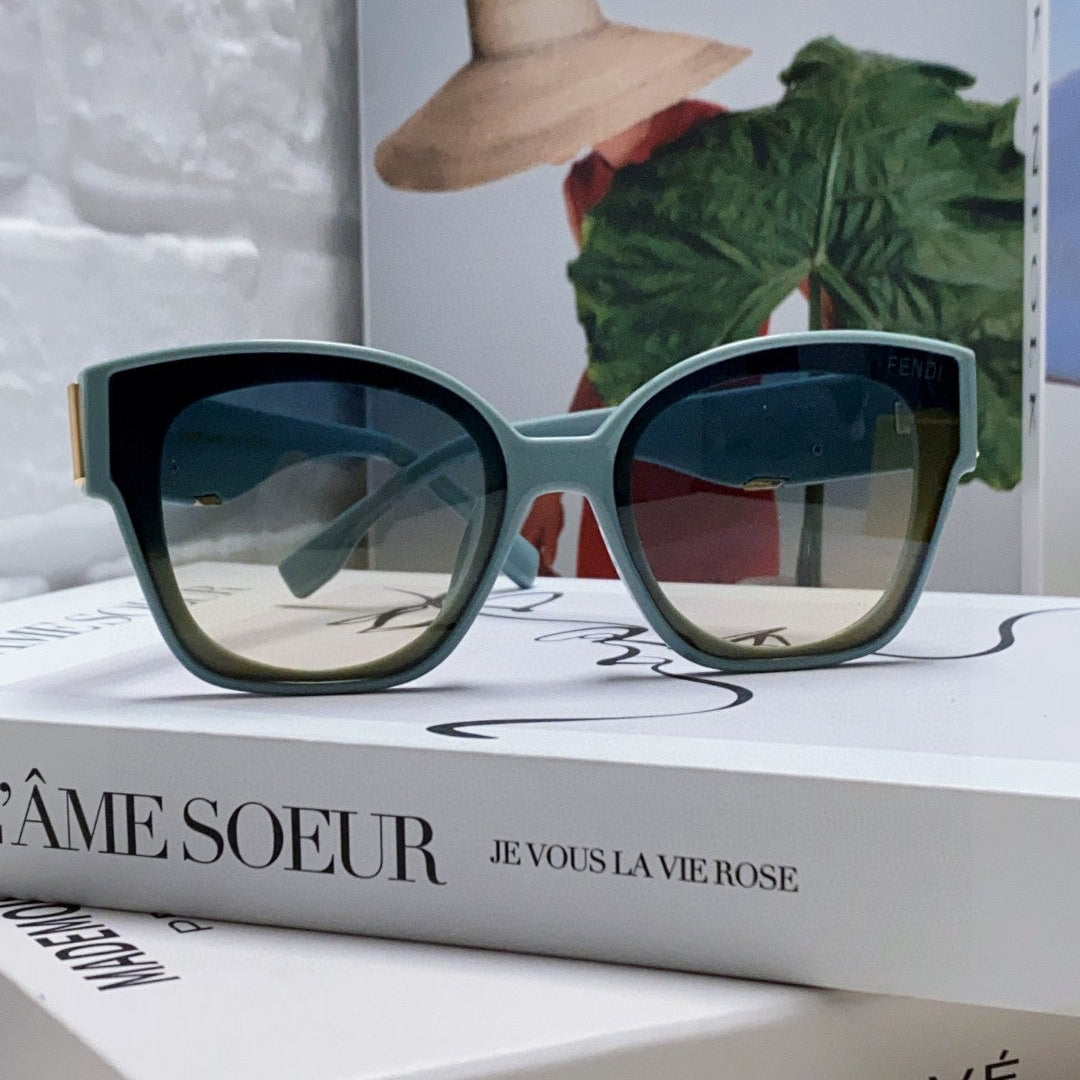 FENDI ROMA SQUARE FRAME SUNGLASSES 542083 IN ACETATE