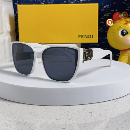 FENDI DIAGONAL CHUNKY SQUARE FRAME SUNGLASSES 543494 IN ACETATE