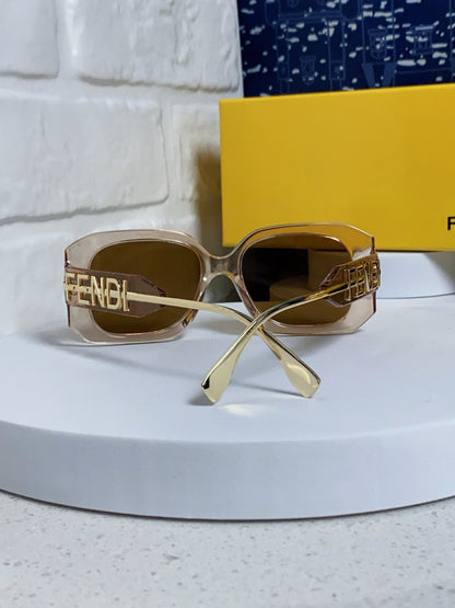 FENDI OVERSIZES FF DIAMONDS SQUARE SUNGLASSES 551639 IN ACETATE