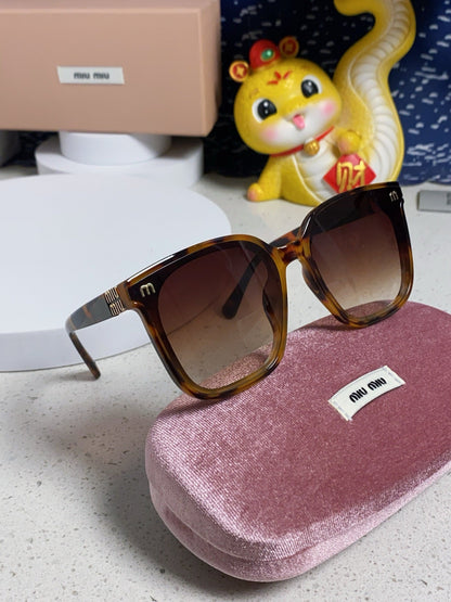 MIU MIU GLIMPSE SQUARE SUNGLASSES 554614 IN HAVANA ACETATE