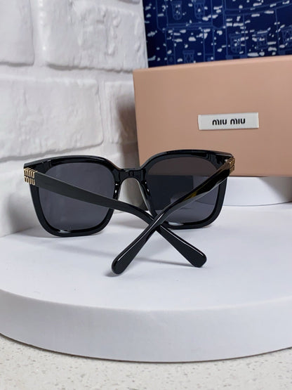 MIU MIU GLIMPSE SQUARE SUNGLASSES 554617 IN BLACK ACETATE BLACK LENS