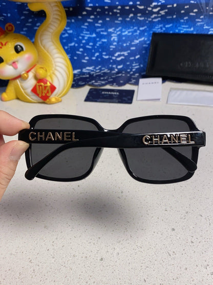 CHANEL SQUARE SUNGLASSES 638932 IN BLACK ACETATE