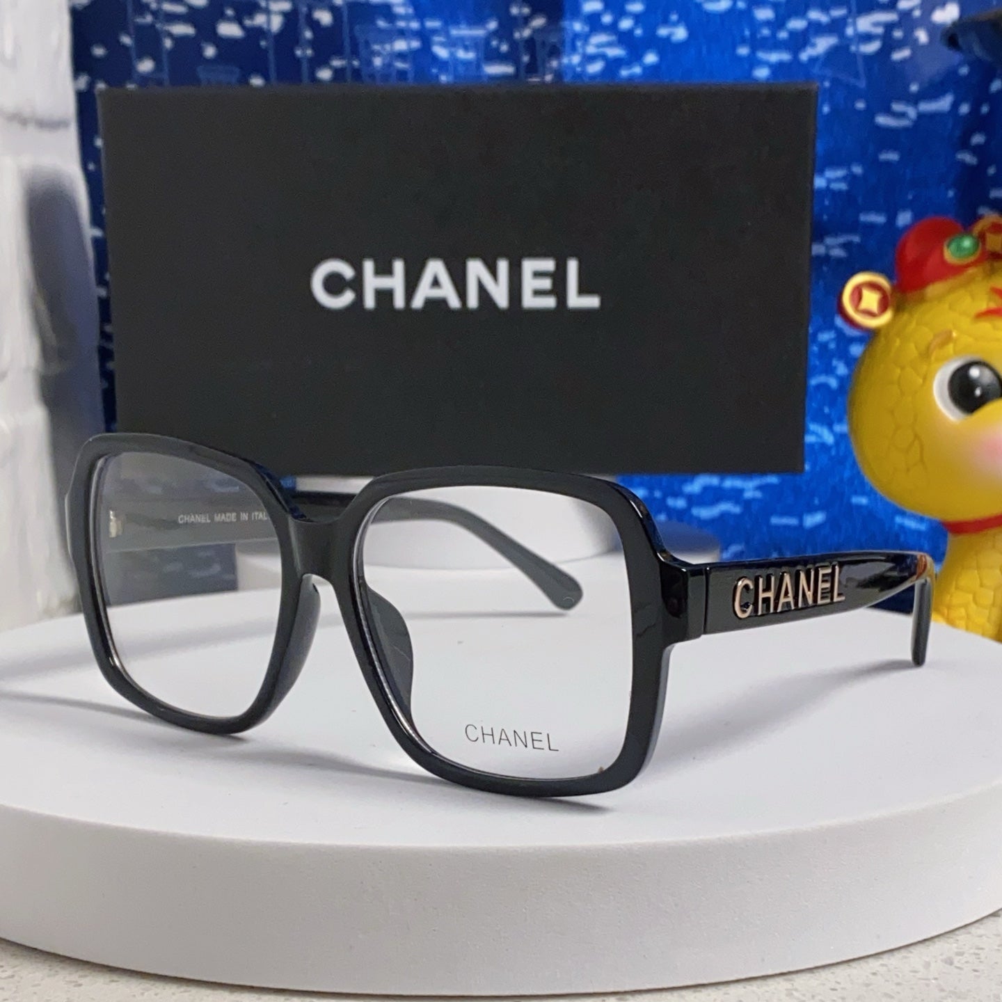 CHANEL SQUARE SUNGLASSES 638934 IN BLACK ACETATE