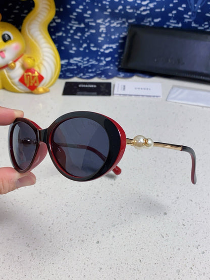 CHANEL OVAL SUNGLASSES 640344 IN BLACK RED ACETATE METAL FRAME EMBOSSED PEARL