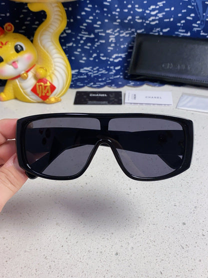 CHANEL SQUARE SUNGLASSES CH5495 IN BLACK ACETATE BLACK LENSES