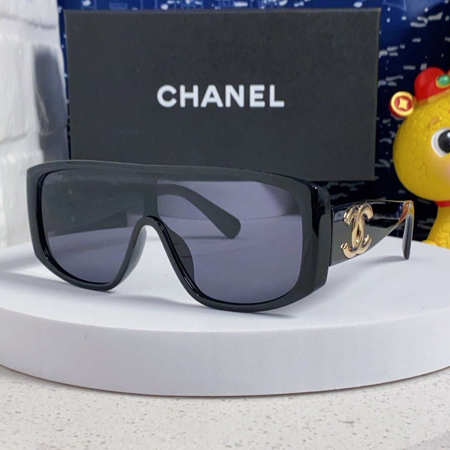 CHANEL SQUARE SUNGLASSES CH5495 IN BLACK ACETATE BLACK LENSES