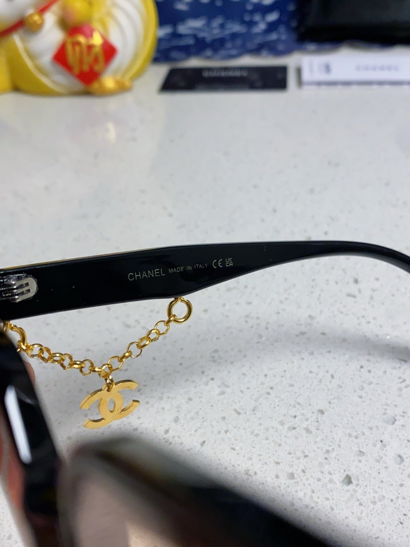 CHANEL SQUARE SUNGLASSES 641807 IN BLACK ACETATE LIGHT BROWN LENSES