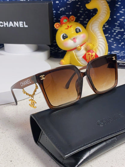 CHANEL SQUARE SUNGLASSES 641810 IN BROWN ACETATE GOLD CHAIN