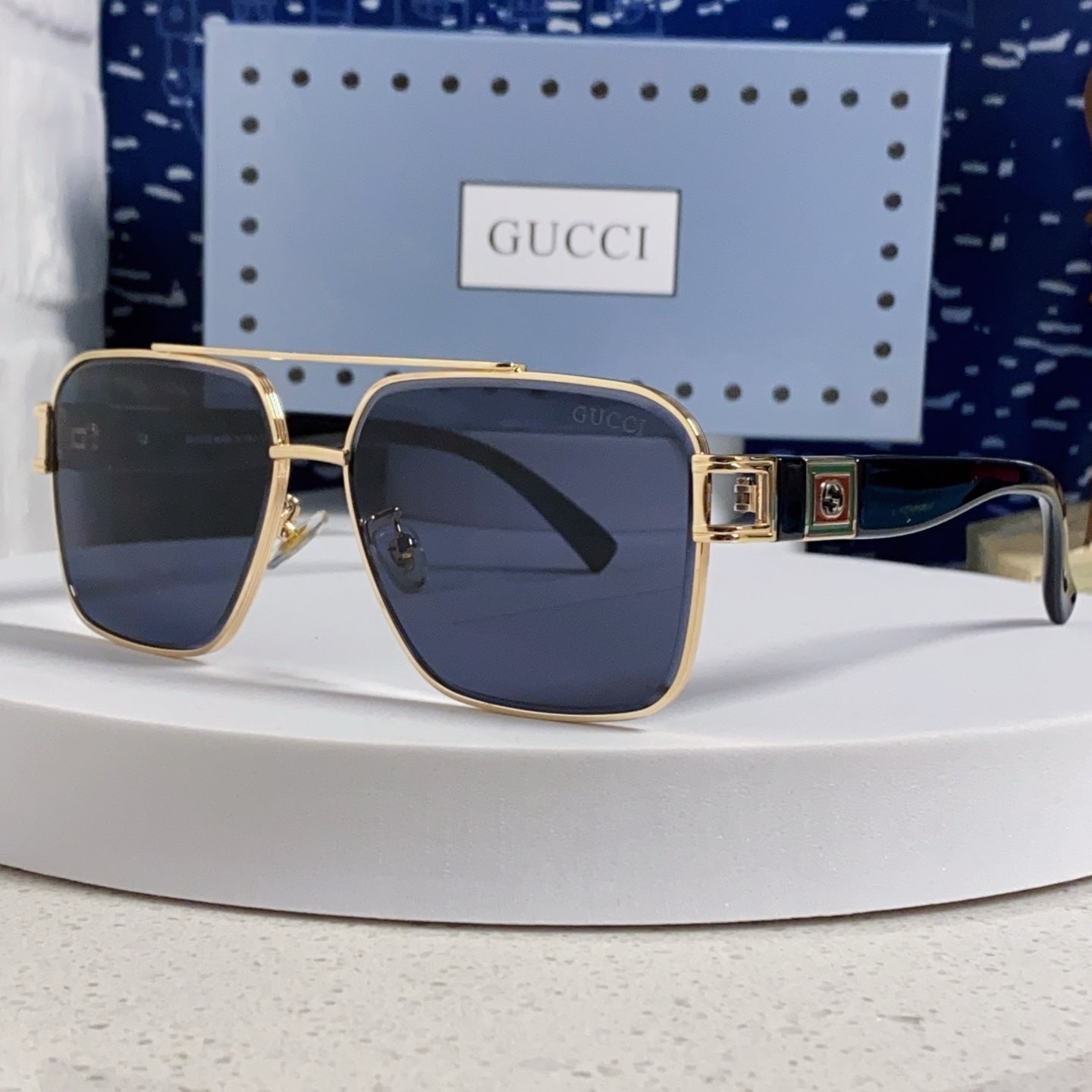 GUCCI SQUARE FRAME SUNGLASSES 576906 IN METAL