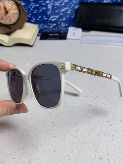 CHANEL SQUARE SUNGLASSES 632031 IN WHITE ACETATE GOLD METAL