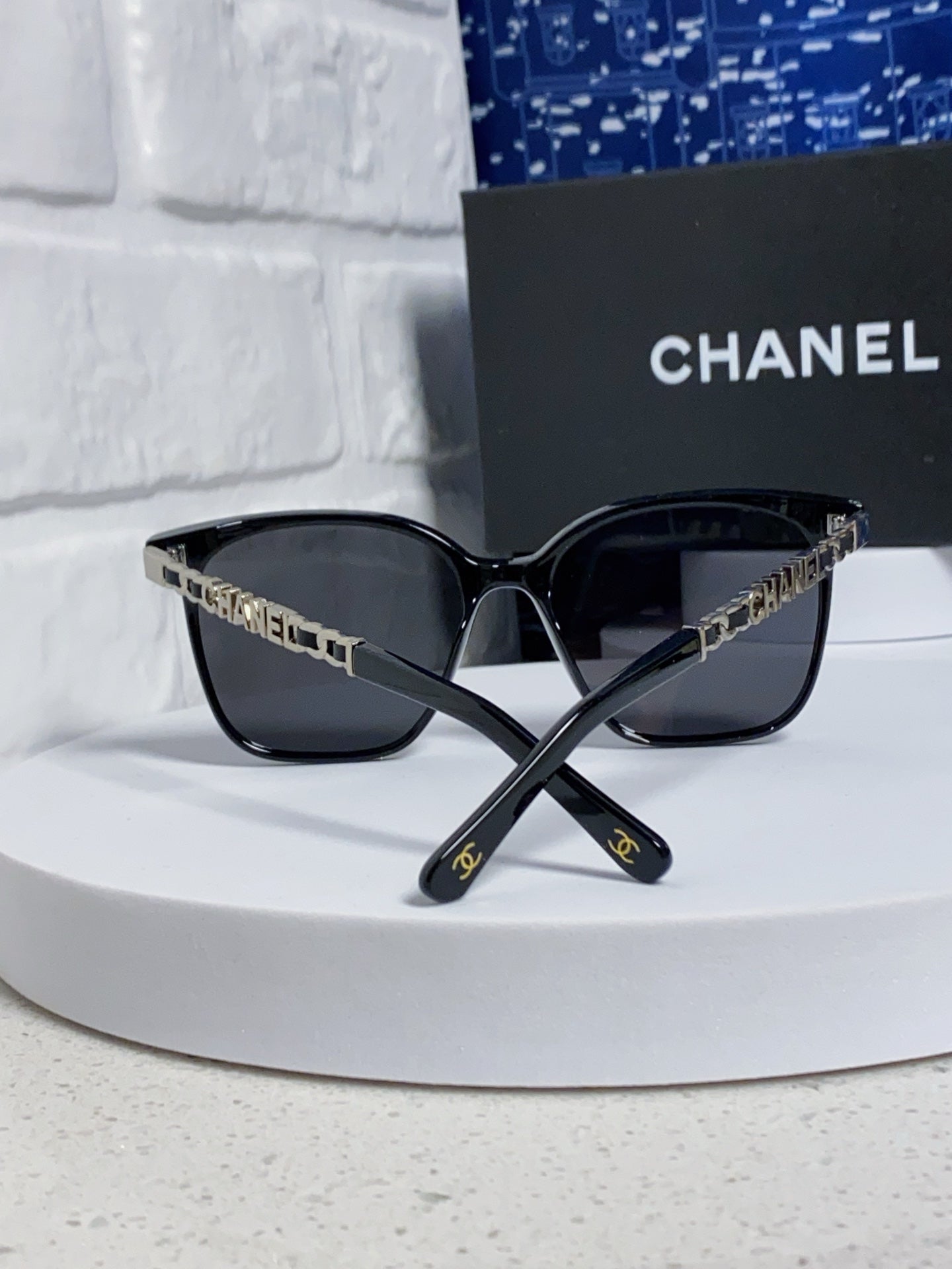 CHANEL SQUARE SUNGLASSES 632032 IN BLACK ACETATE SILVER METAL