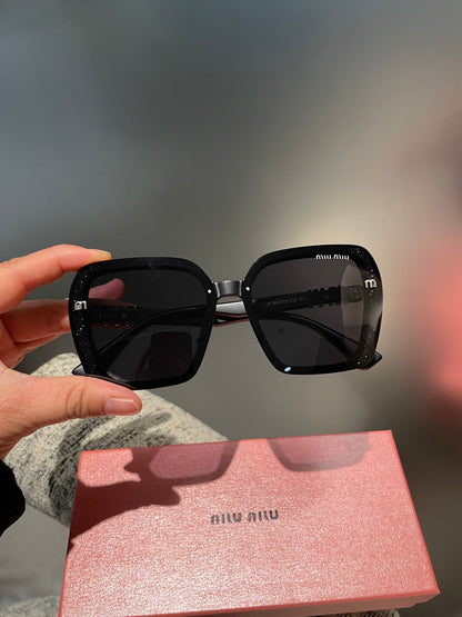 MIU MIU RUNWAY SQUARE SUNGLASSES 513100 IN BLACK ACETATE