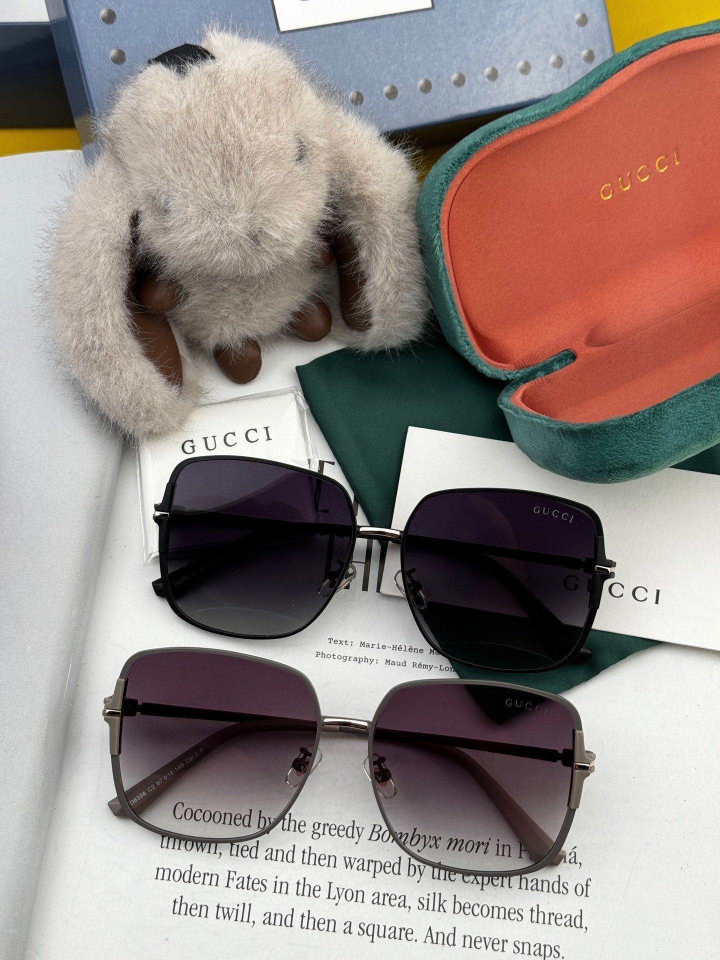 GUCCI SQUARE FRAME SUNGLASSES G8639 IN METAL