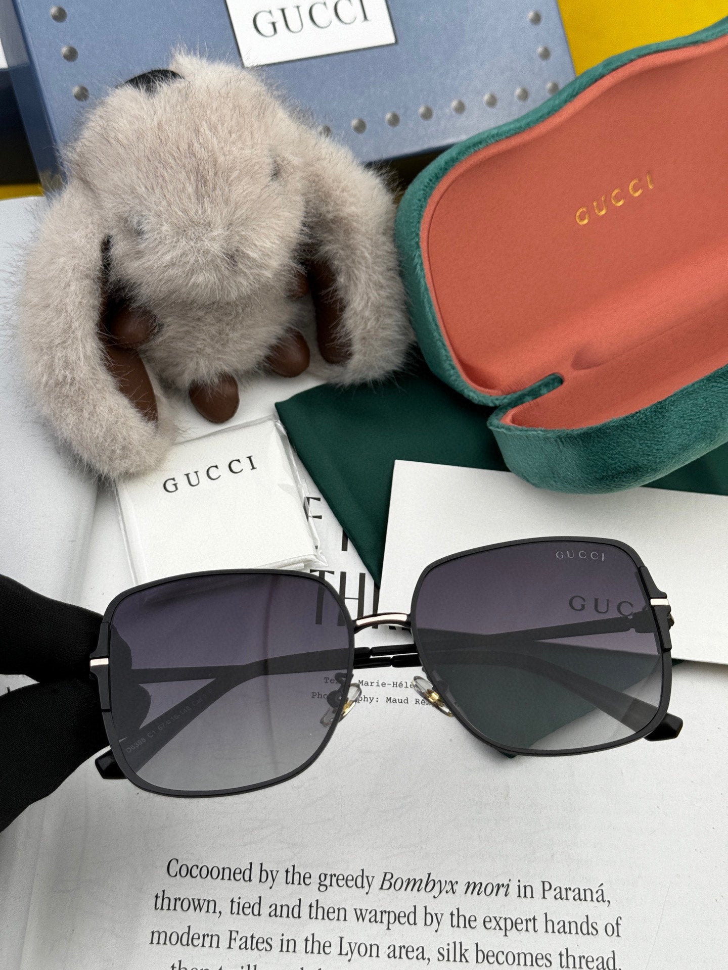GUCCI SQUARE FRAME SUNGLASSES G8639 IN METAL