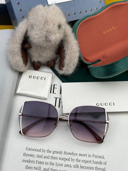 GUCCI OVERSIZED RECTANGULAR FRAME SUNGLASSES G1641 IN METAL
