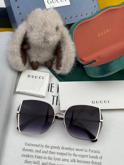GUCCI OVERSIZED RECTANGULAR FRAME SUNGLASSES G1641 IN METAL