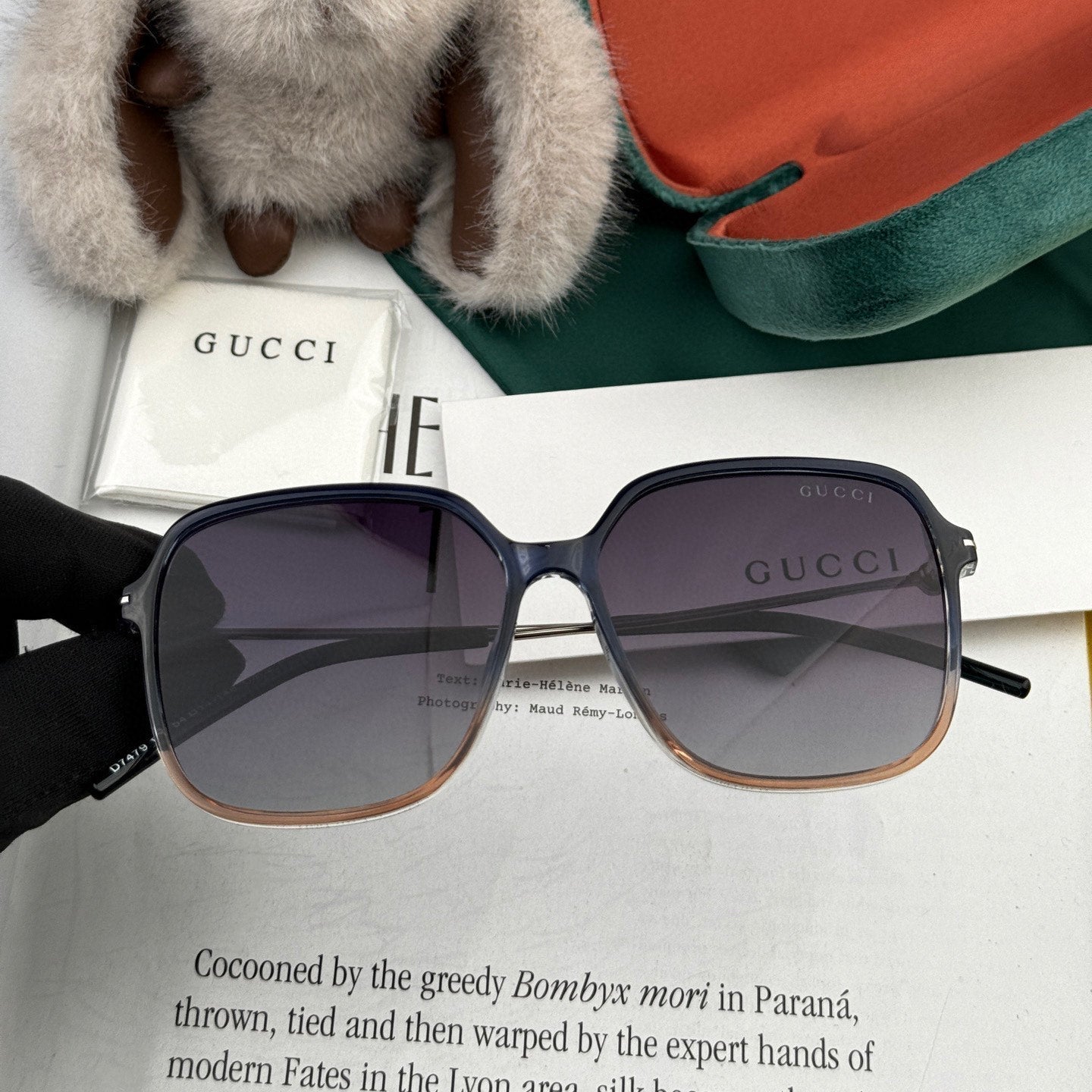 GUCCI SQUARE FRAME SUNGLASSES G9747 IN ACETATE AND METAL