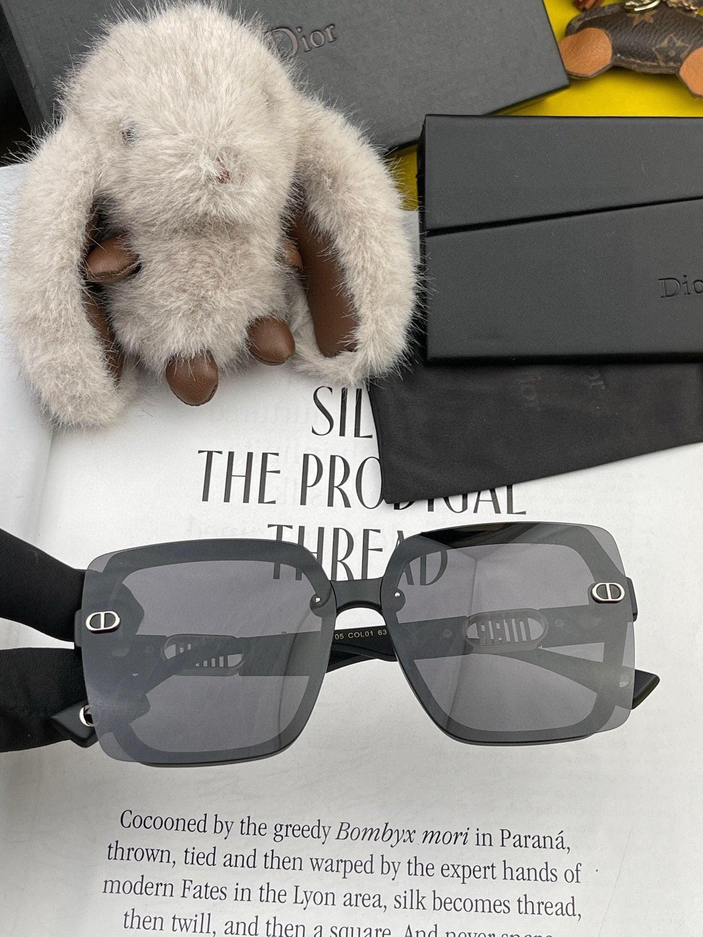 DIOR MONTAIGNE SUNGLASSES CD5610 IN ACETATE
