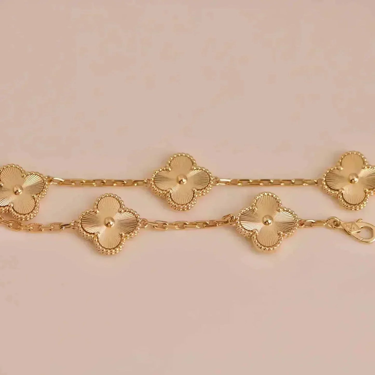 VCA CLOVER 5 MOTIF LASER BRACELET COLLECTION