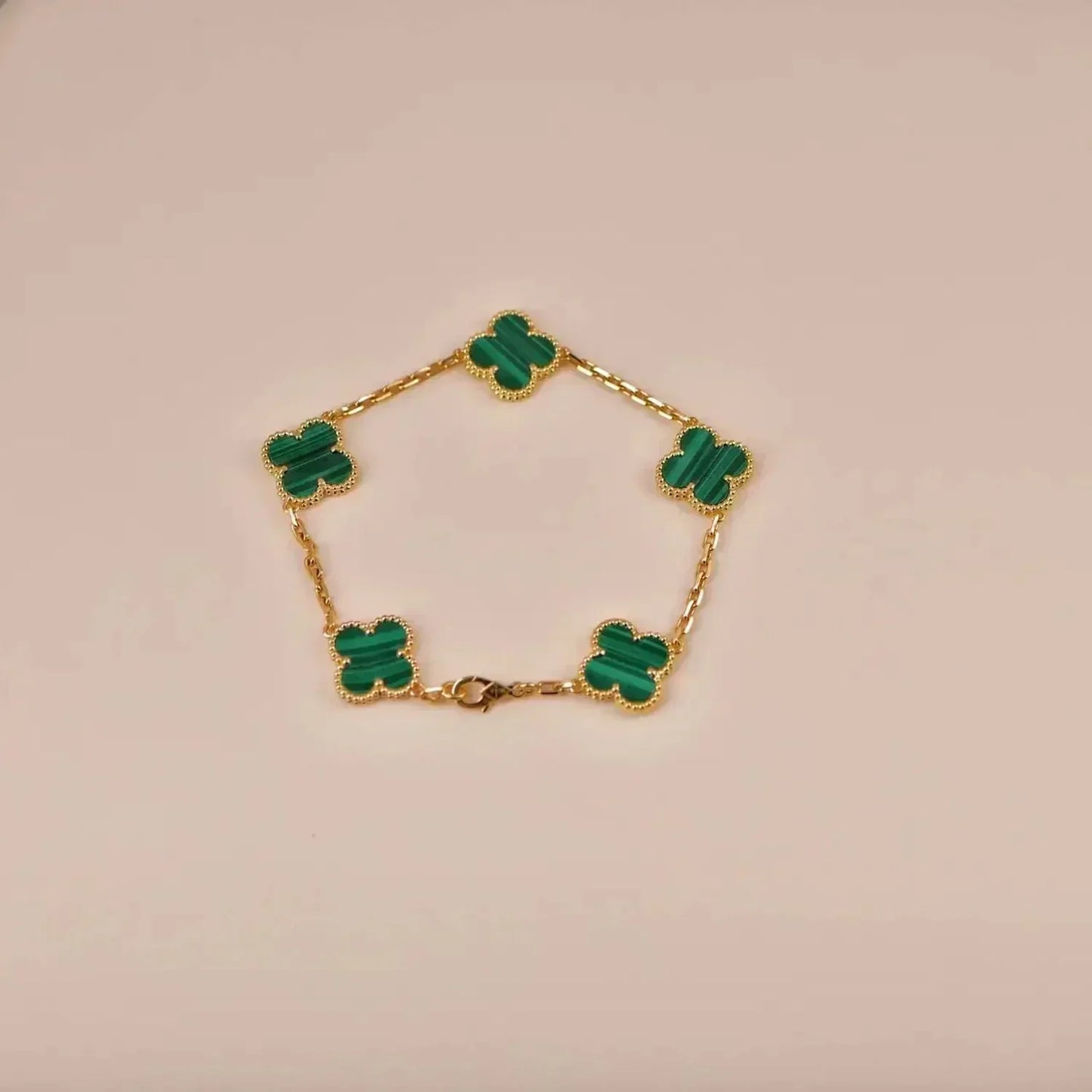 VCA CLOVER 5 MOTIF MALACHITE BRACELET COLLECTION