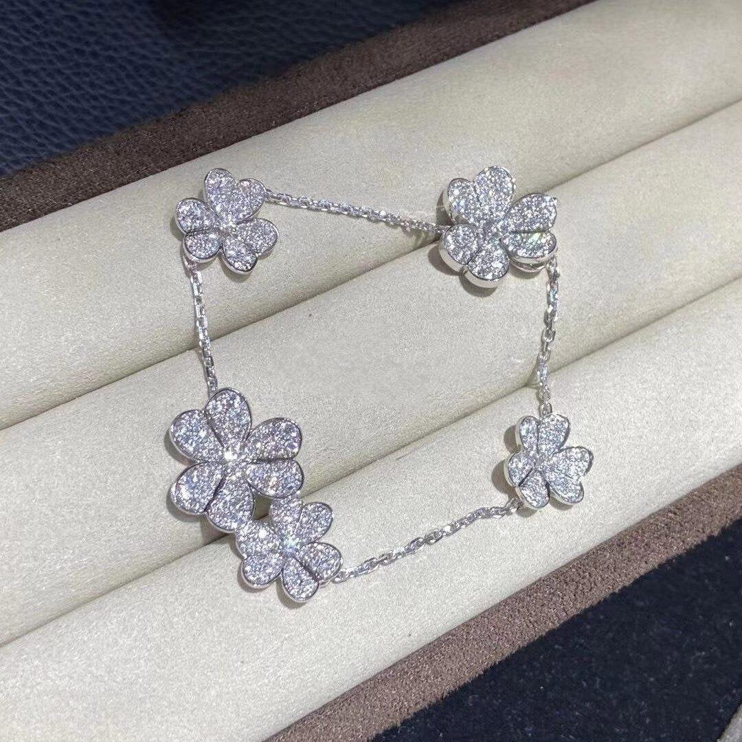 VCA FRIVOLE SILVER 5 FLOWERS BRACELET