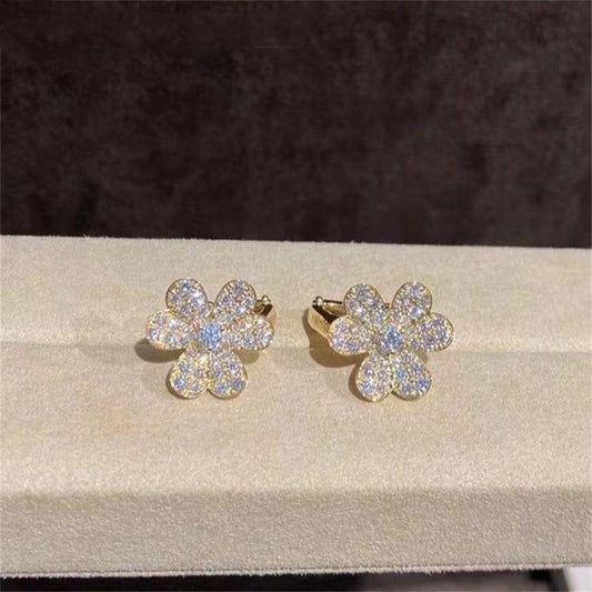 VCA FRIVOLE GOLD FLOWER DIAMOND EARRINGS
